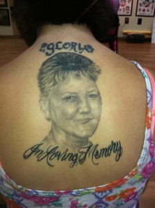 realistic_black_and_grey_memorial_portrait_cover_up_back_tattoo_david_meek_tattoos_true_til_death_tattoo_company_ashtabula_ohio